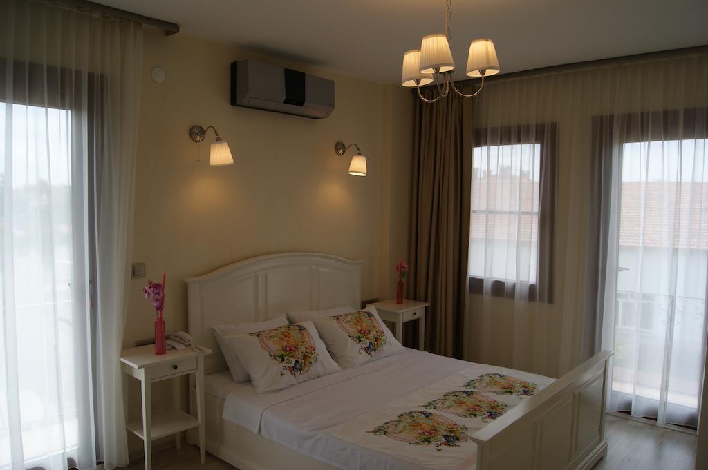 Ender Hotel (Adults Only) Ayvalı 部屋 写真